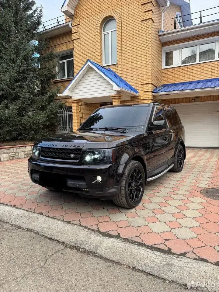 Range Rover Sport — фото 1